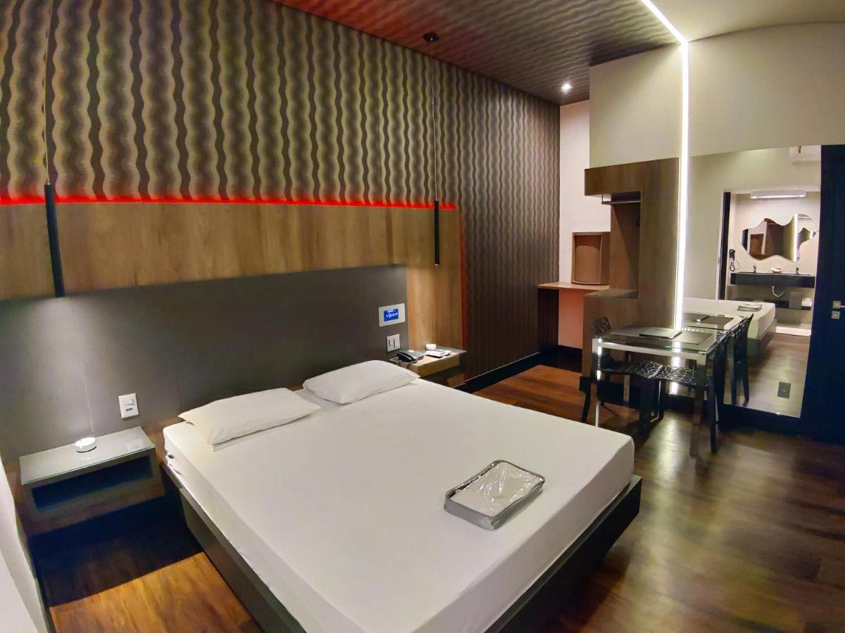 Motel Dallas Belo Horizonte Eksteriør billede