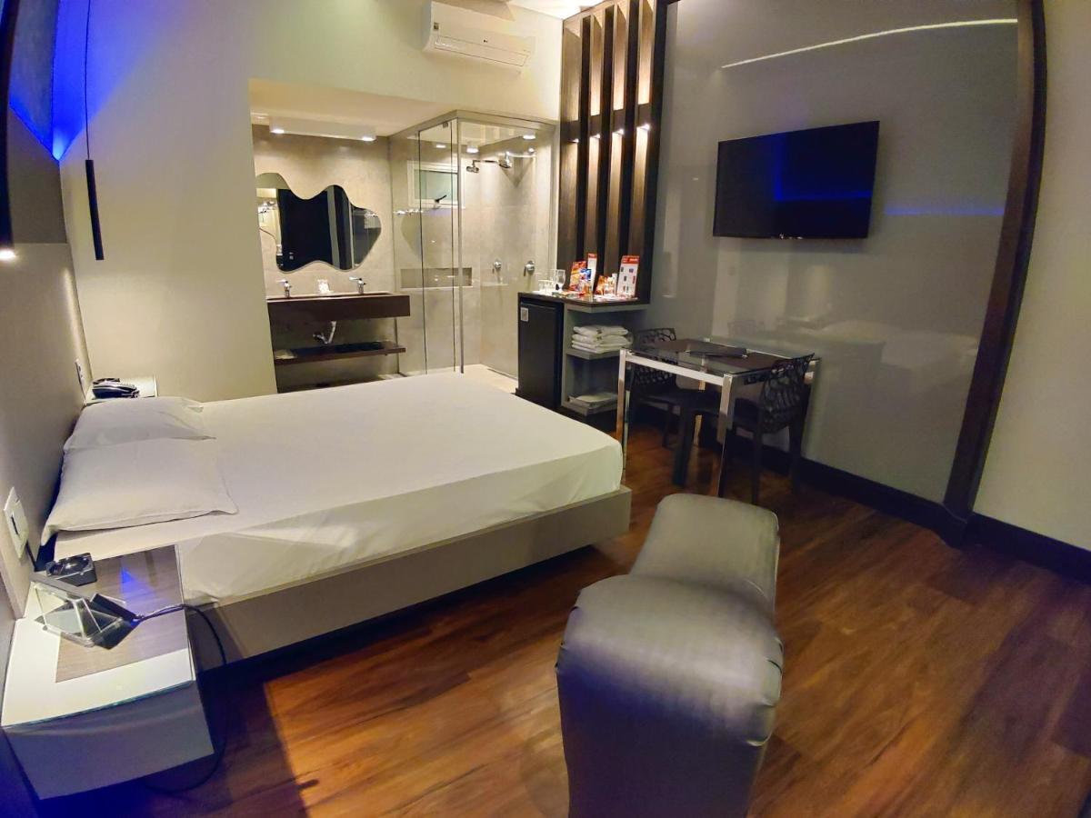 Motel Dallas Belo Horizonte Eksteriør billede